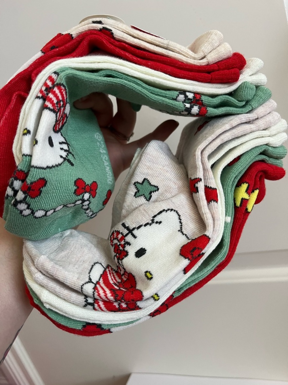 Hello Kitty Christmas socks - Picture 3 of 4
